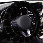 Housse de volant de voiture universelle en peluche chaude